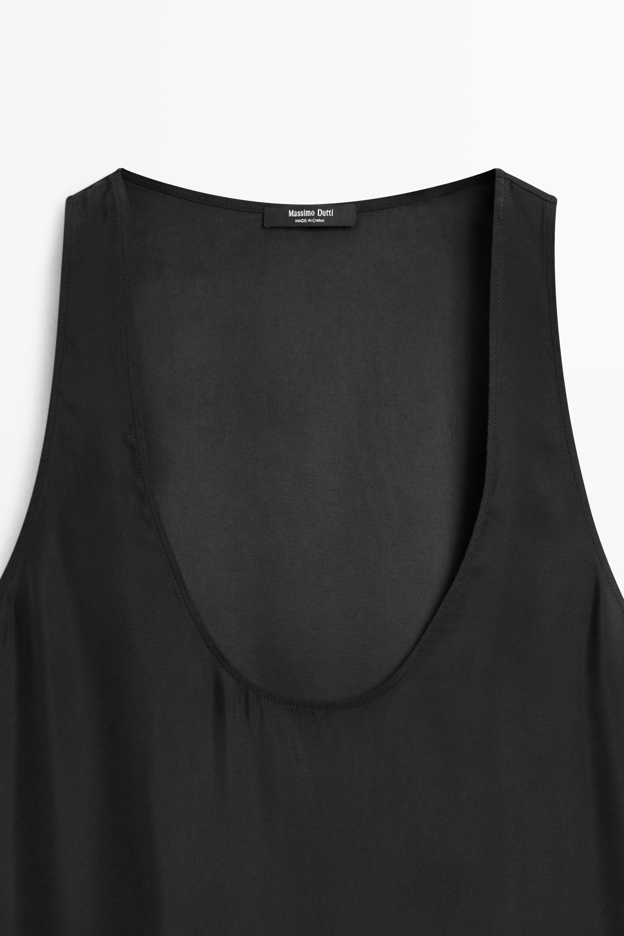 Flowing midi dress with round neckline
